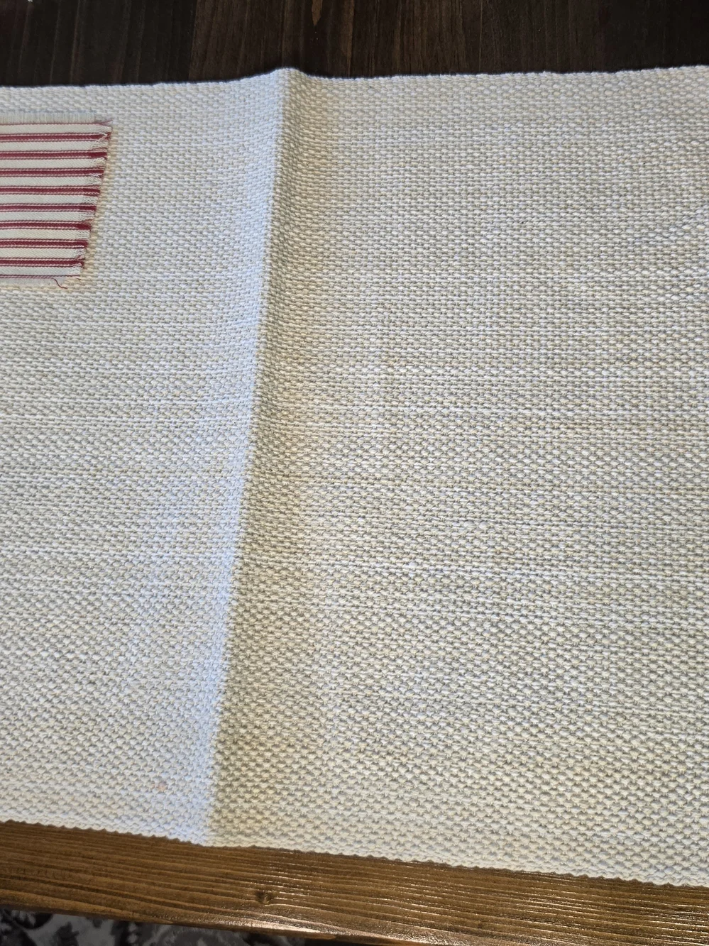 Off White Textured Placemats With Fringe Ends X6.  Flags Not Included.